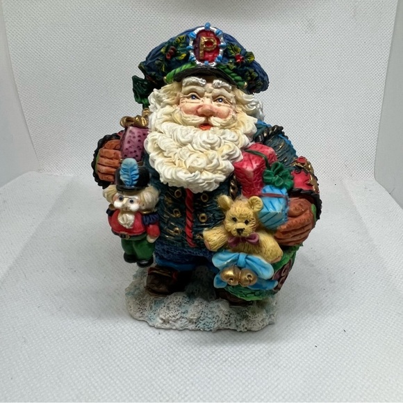 Lot of Three (3) Vintage Ceramic Santa Claus Figurines